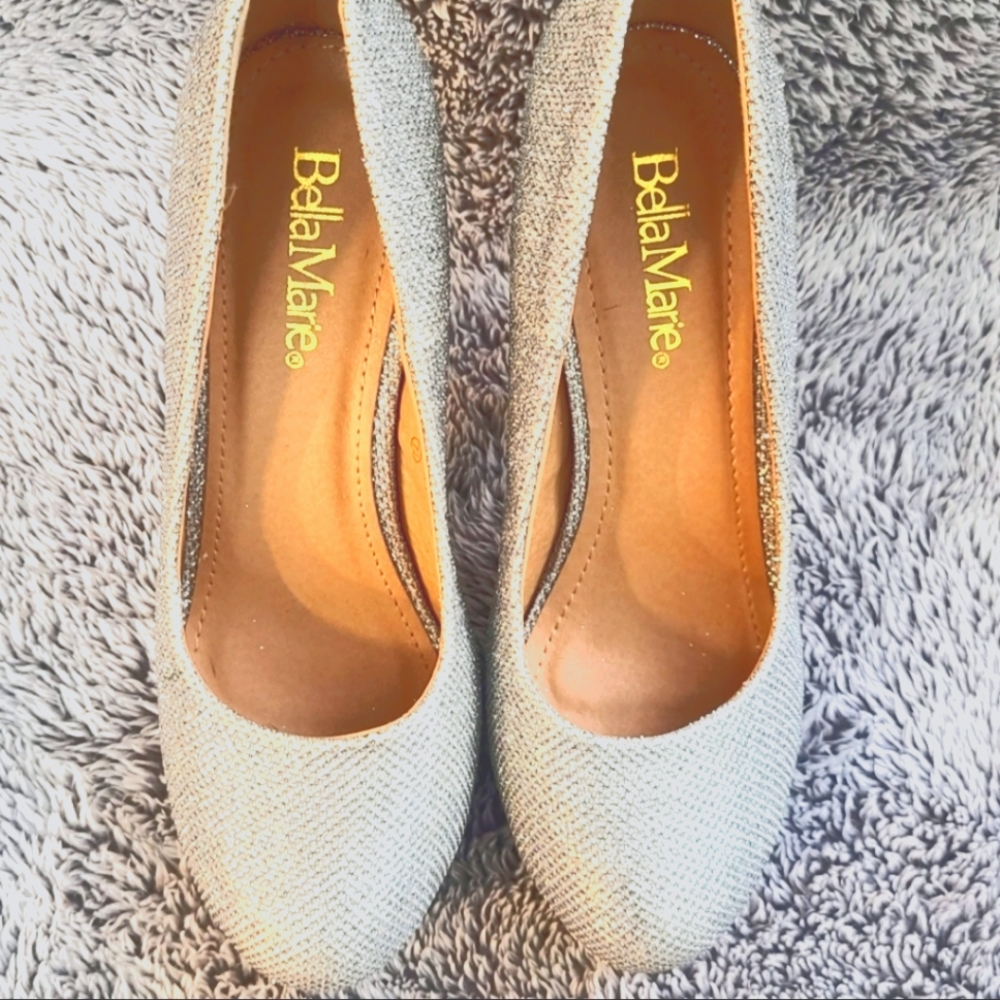 High heels - Picture 3 of 4